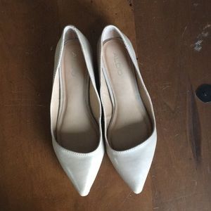 Aldo nude flats w/ gold detail at heel